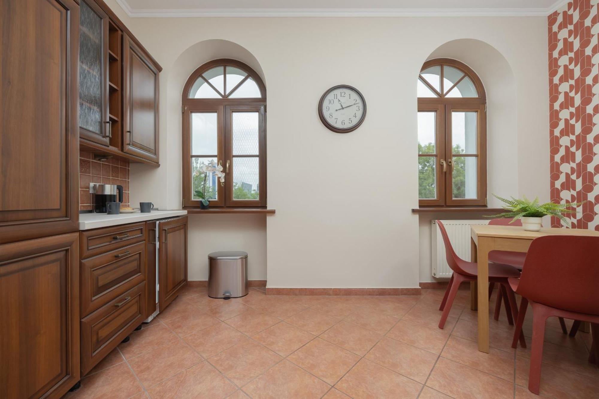 Leilighet Spacious Filtry Near Pola Mokotowskie By Renters *
